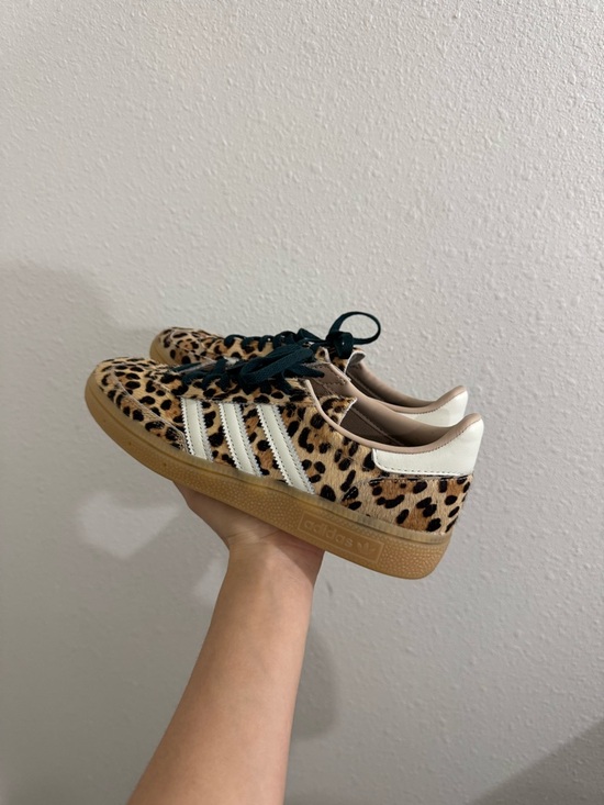 adidas Shoes - Adidas originals shoes